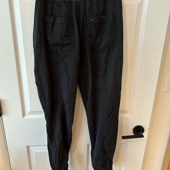 Anthropologie Black Nomad Joggers size Small - Picture 3 of 3